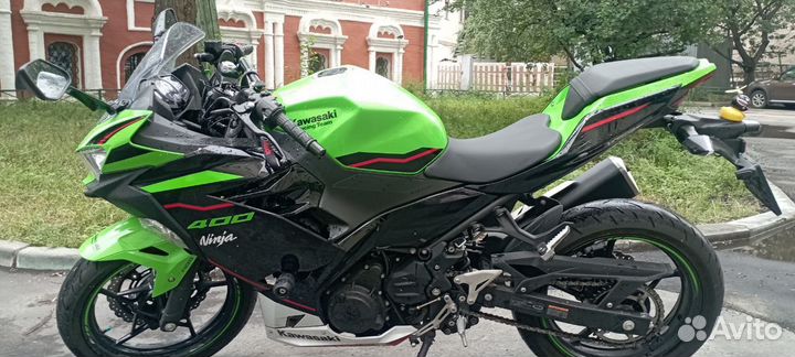 Kawasaki 400R ninja