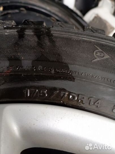 Dunlop SP Winter Ice 01