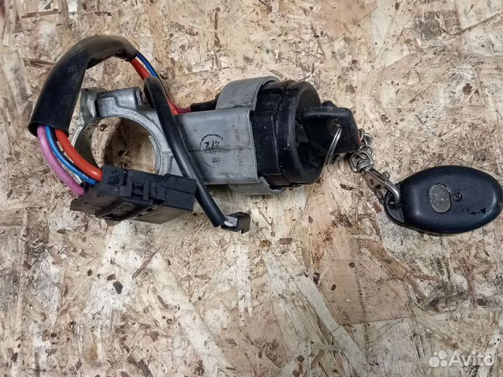 Замок зажигания Chevrolet Niva