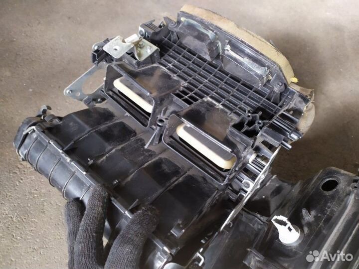 Корпус отопителя Porsche Cayenne 955 4.5 2005