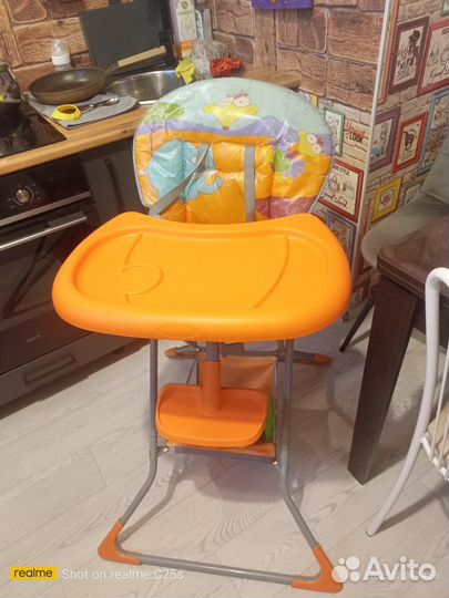 Стульчик для кормления