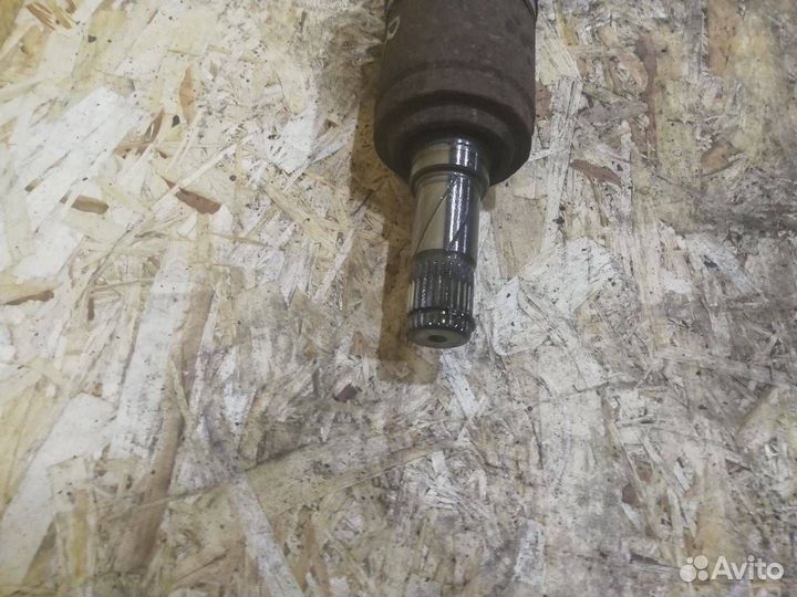 Полуось задняя правая Land Rover L538 4B402AB