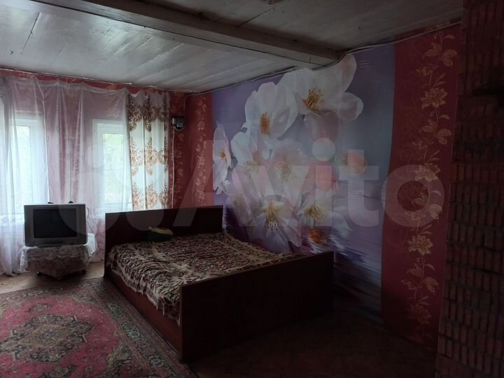 Дом 50 м² на участке 50 сот.