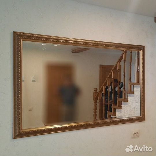 Зеркало в багете