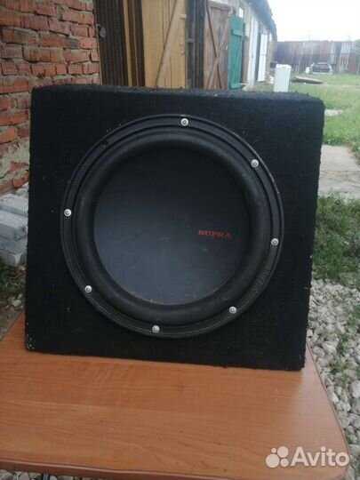 Сабвуфер для автомобиля