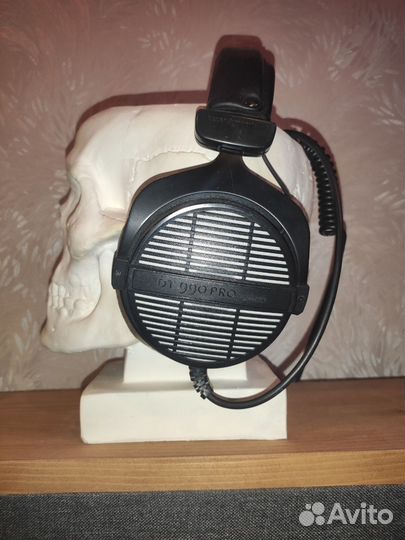 Наушники Beyerdynamic DT 990 PRO 250 Ohm