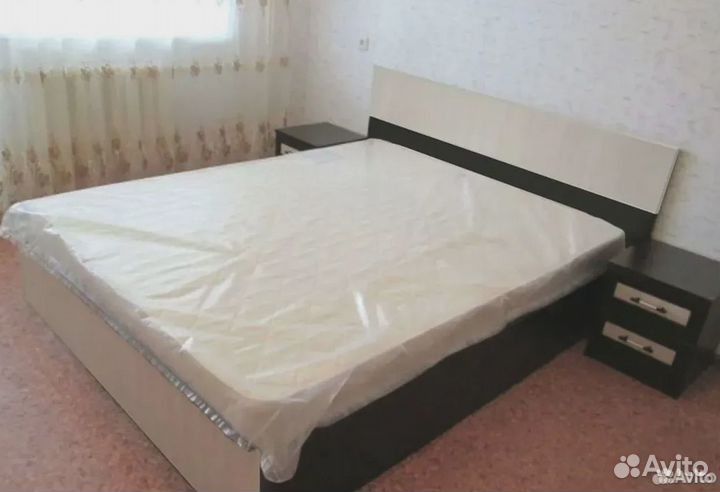 Кровать Юнона с матрасом 140х200