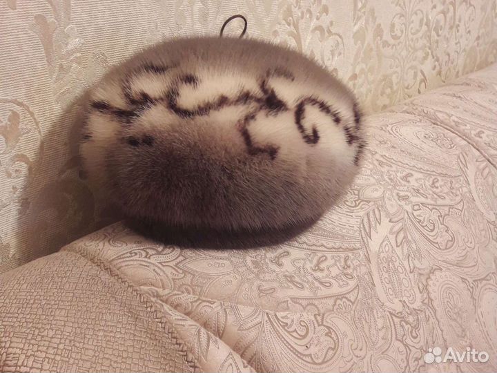 Берет норковый