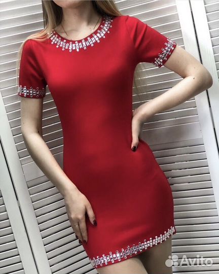 Вечернее платье