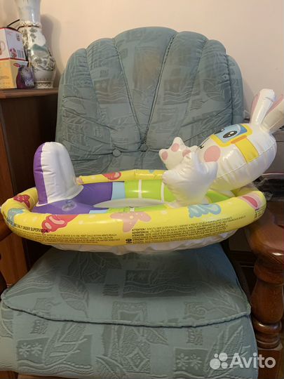 Надувной заяц для плавания