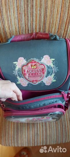 Рюкзак школьный для девочки 1 класс