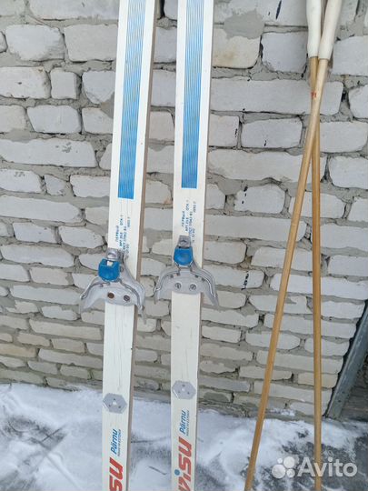 Лыжи беговые с ботинками 43 размер