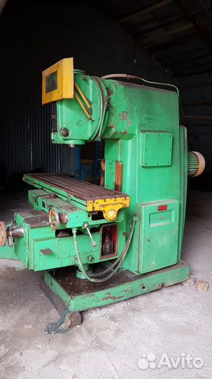 Фрезерный станок вм-127