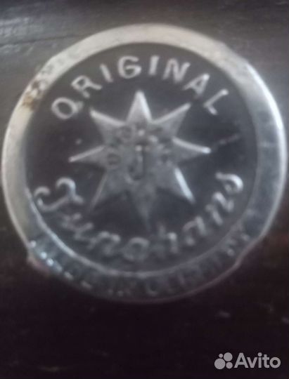 Старинные настенные часы с боем Германия