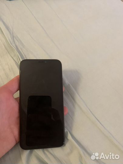 Телефон iPhone X