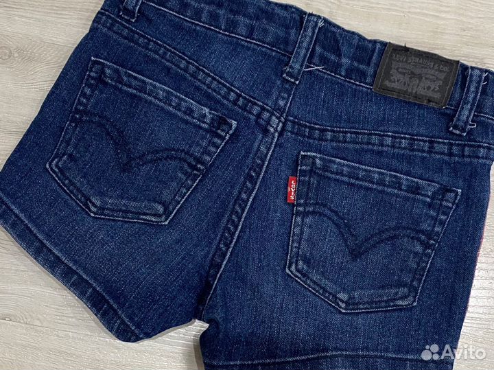Шорты для девочки levis 110-116