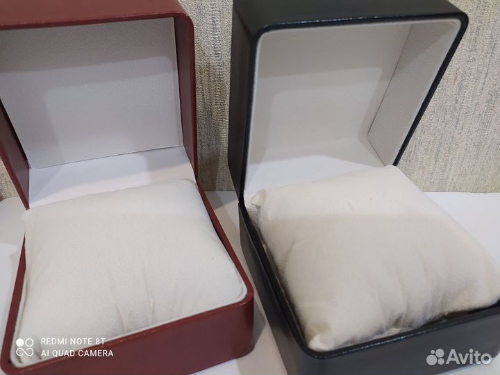 Коробка для наручных часов подарочная