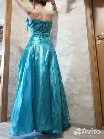 Вечернее платье