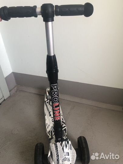 Самокат детский трехколесный