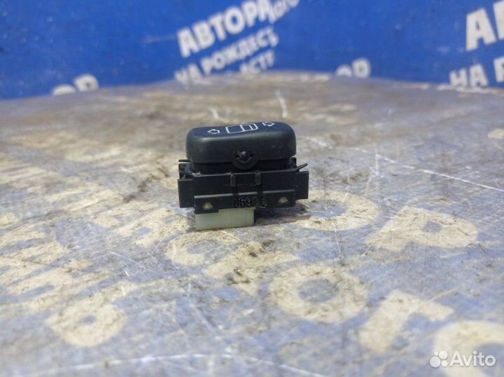 Кнопка стеклоподъемника Mercedes-Benz W220 седан