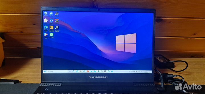 Ноутбук thunderobot