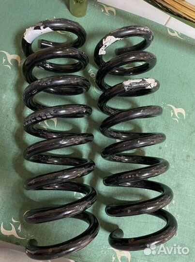 Пружины задние на mercedes W 211