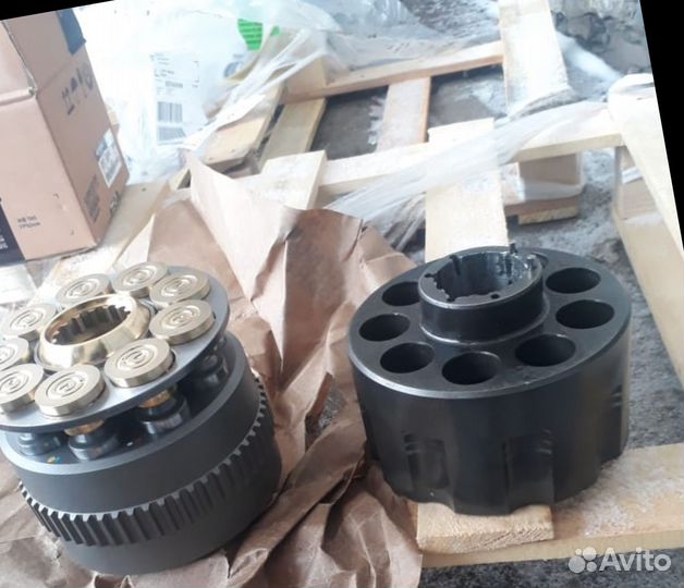 Hitachi zx240lck качающий узел