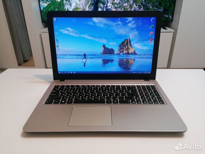 Ноутбук Asus для игр работы и учебы 4 ядра