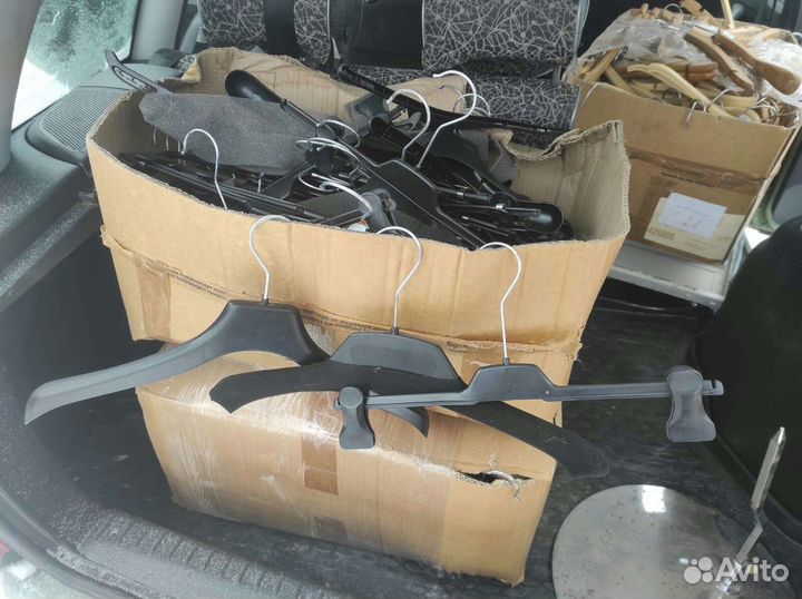 Вешалки плечики деревянные