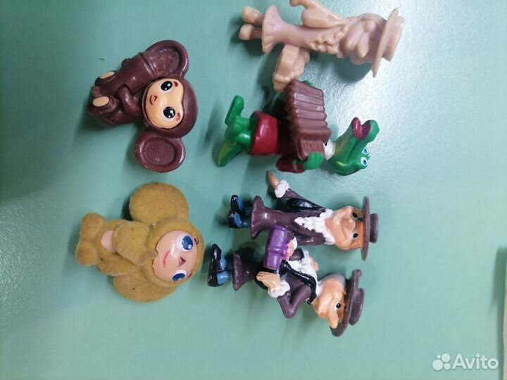 Киндер игрушки (много)