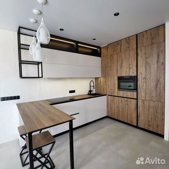 Кухонный гарнитур в современном стиле на заказ