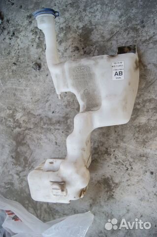 Бачек омывателя Форд Фиеста