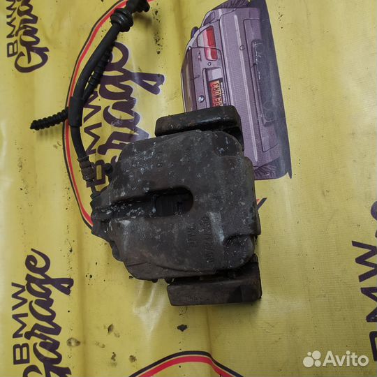 Bmw f10 суппорт тормозной передний правый