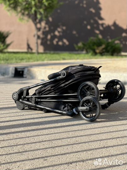 Прогулочная коляска Cybex Melio Street чёрная