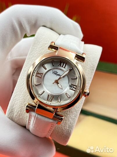 Женские наручные часы Chopard