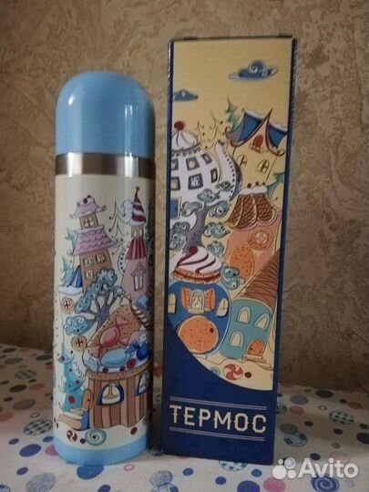 Термос новый