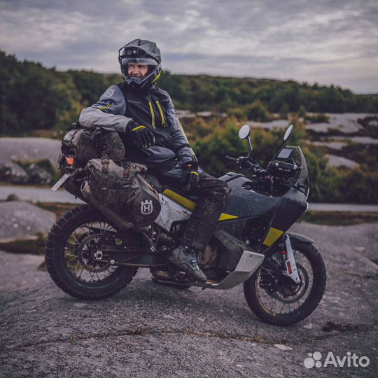 Husqvarna 901 Norden 2024