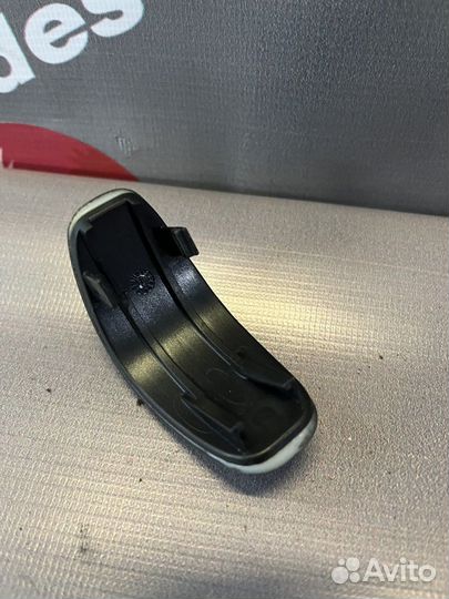 Крышка кулисы АКПП Mercedes-Benz Viano