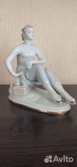 Статуэтка фарфор СССР Фигуристка