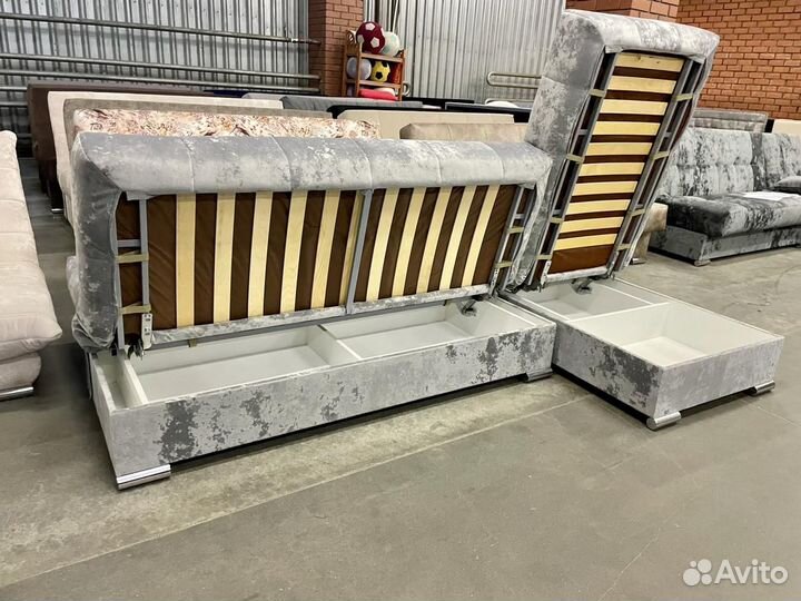 Диван Белиз с оттоманкой