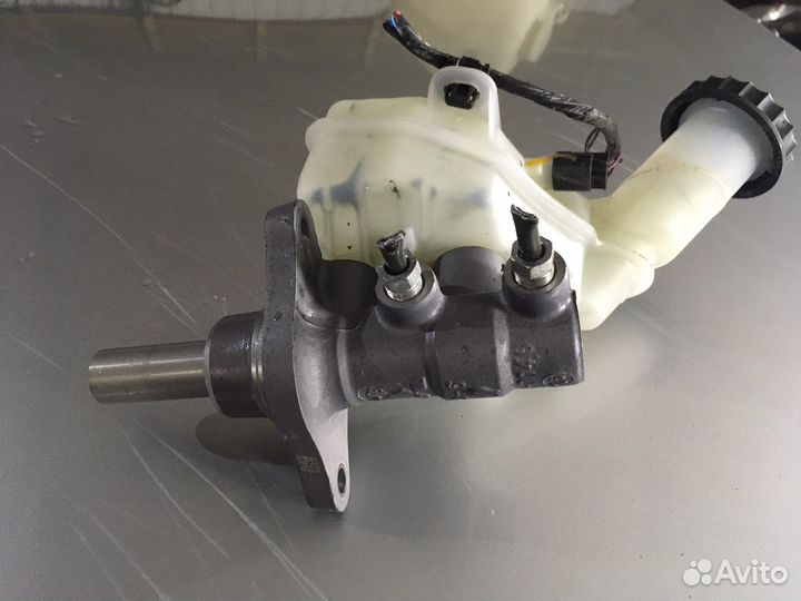 Mitsubishi outlander 3 главный тормозной цилиндр