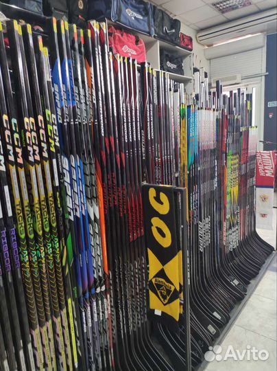 Хоккейная клюшка,новая, восстановленная