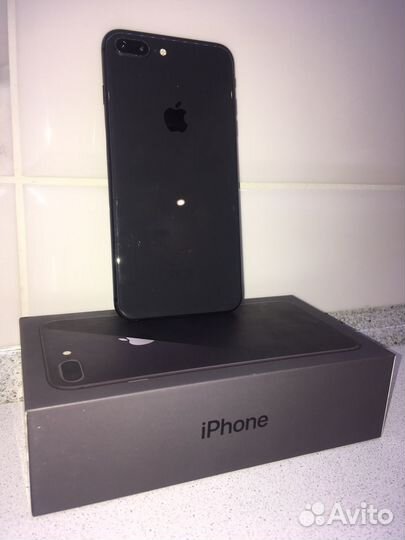 iPhone 8 Plus, 128 ГБ