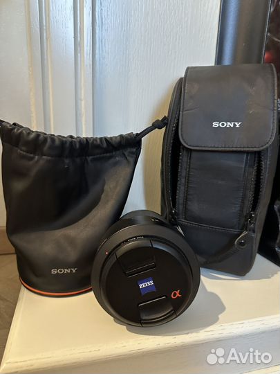 Объектив Sony Carl Zeiss Vario-Sonnar (SAL-2470Z)