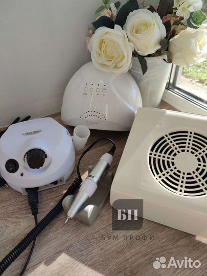 Стартовый набор для маникюра. Новый