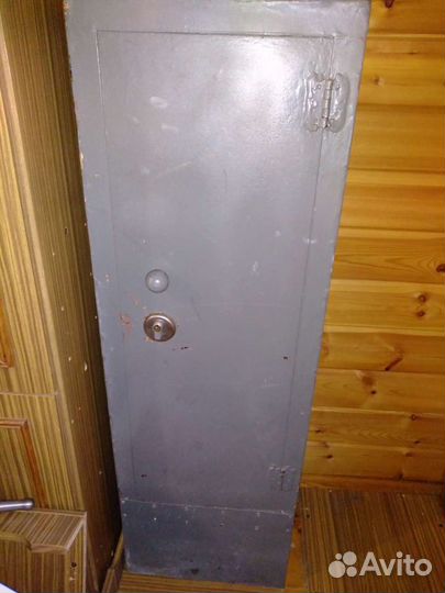 Оружейный сейф бу