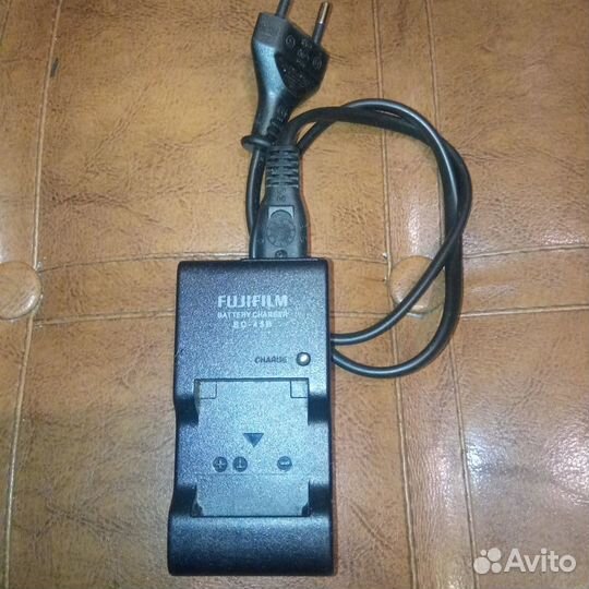 Зарядное устройство 