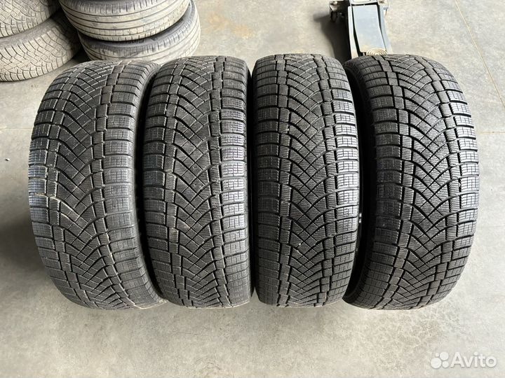 Pirelli Ice Zero FR SUV 265/65 R17 116H