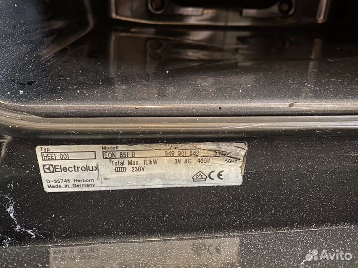 Духовой шкаф Electrolux