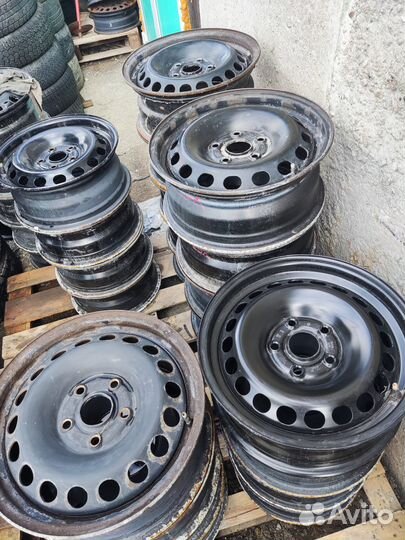 Диски Штампованные VAG R15